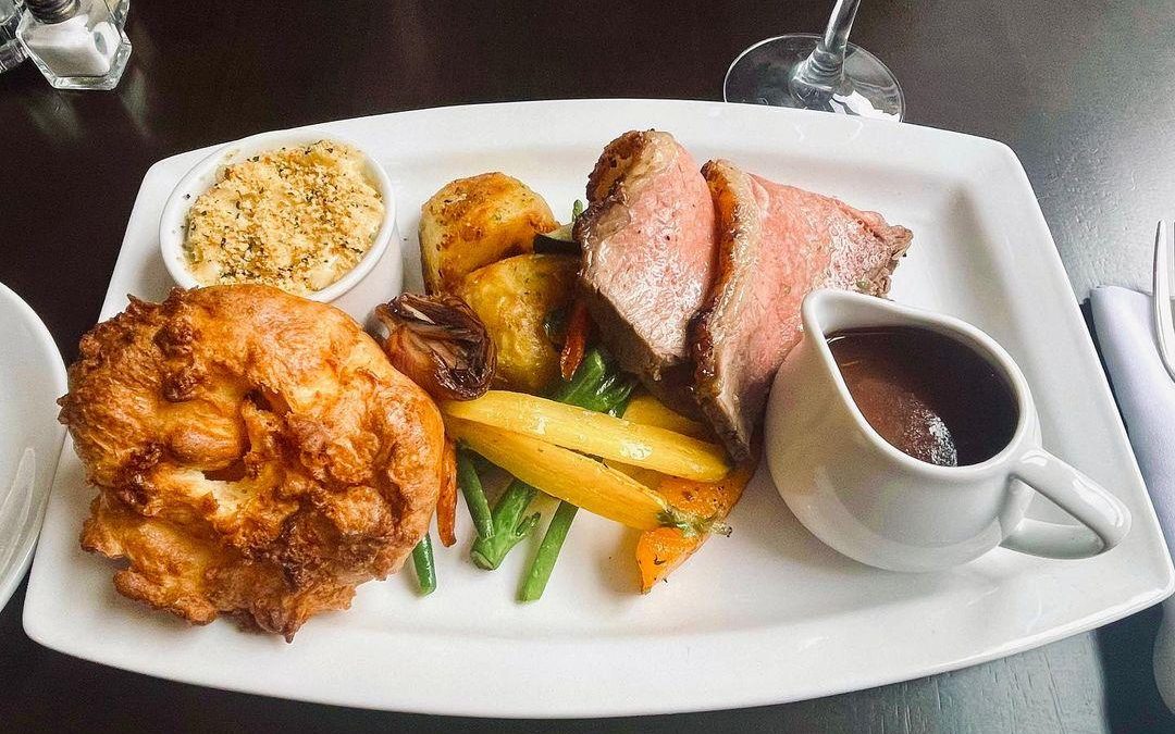 Savour the Flavours of a Traditional Sunday Roast at St John’s Bar & Restaurant